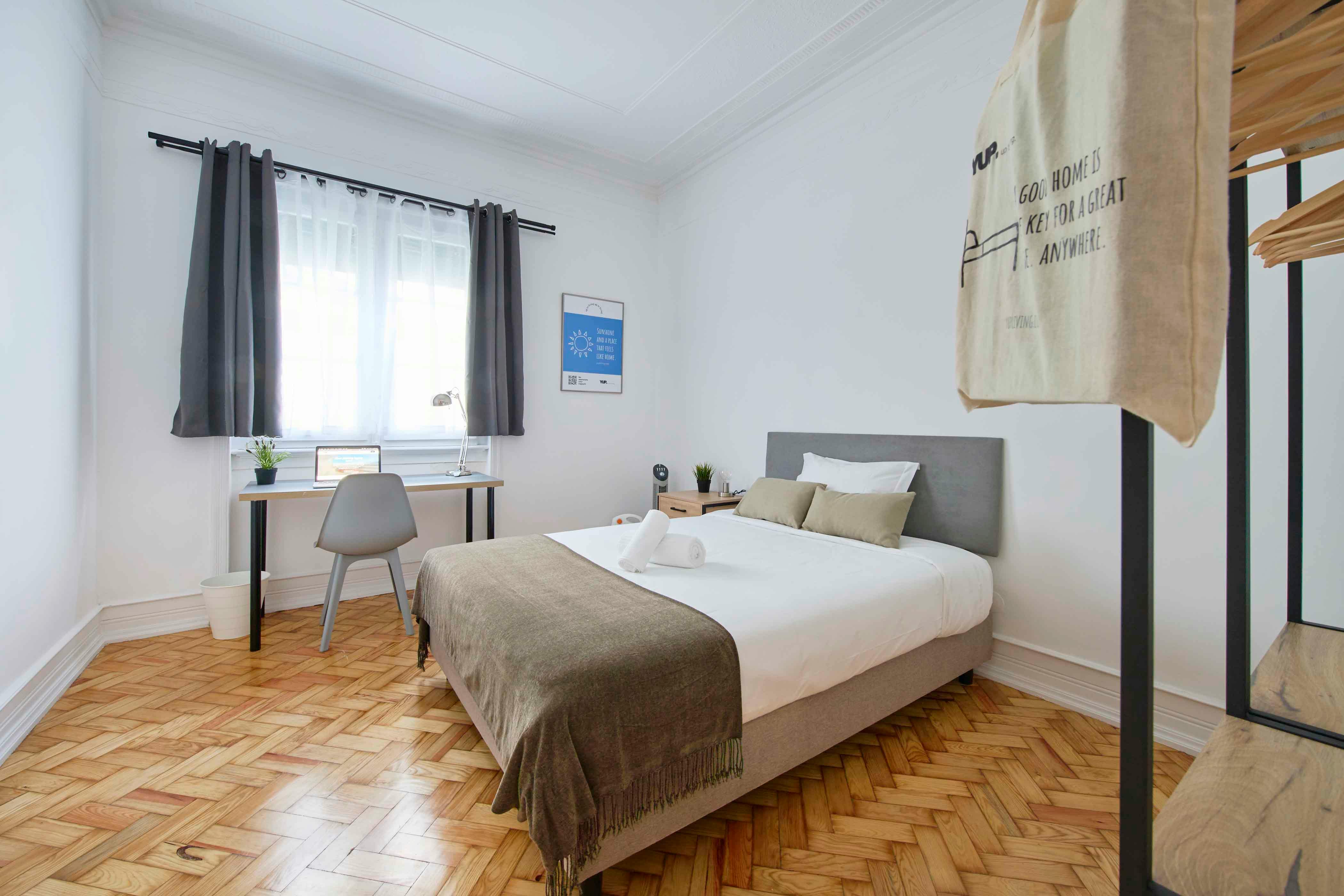 Avenida Álvares Cabral, Lisbon preview