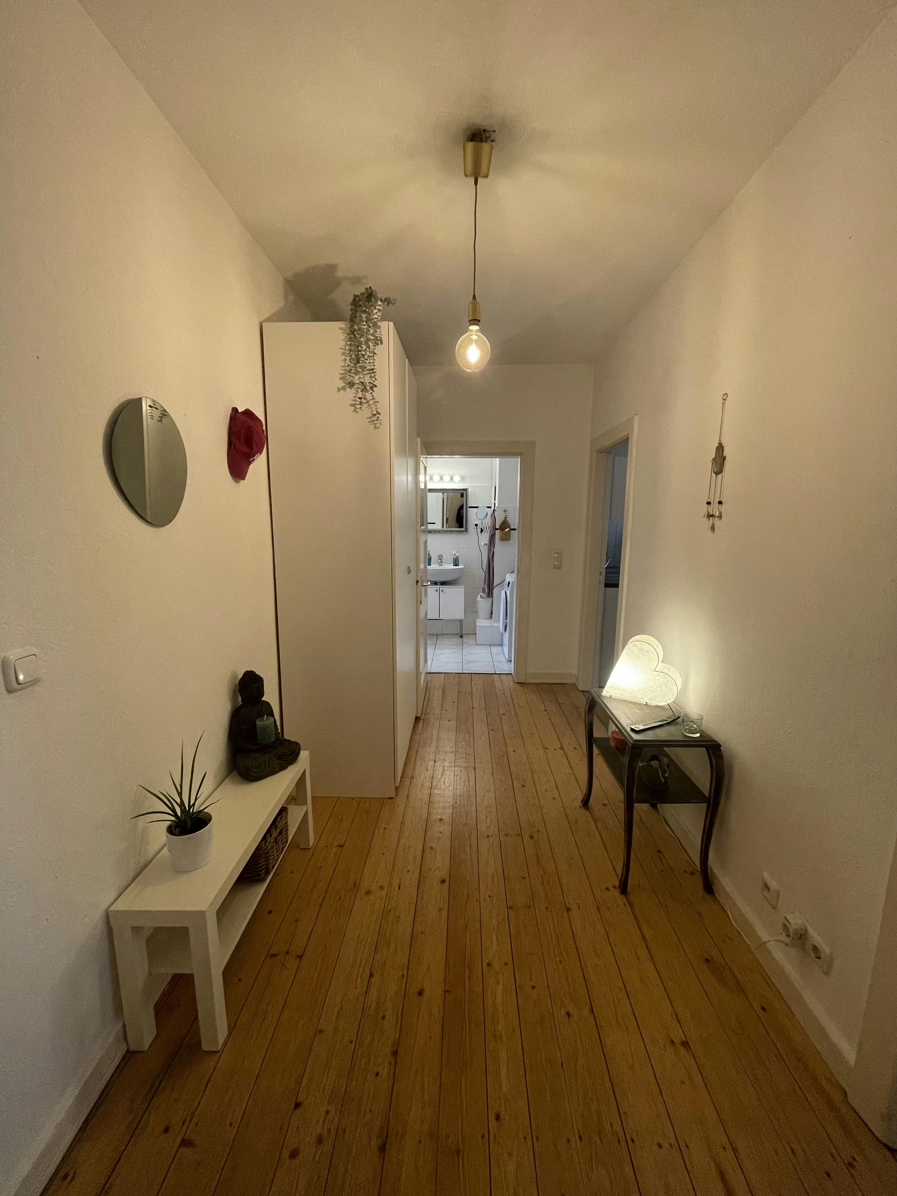 Apartment for rent for €1,200 per month in Hamburg, Maacksgasse