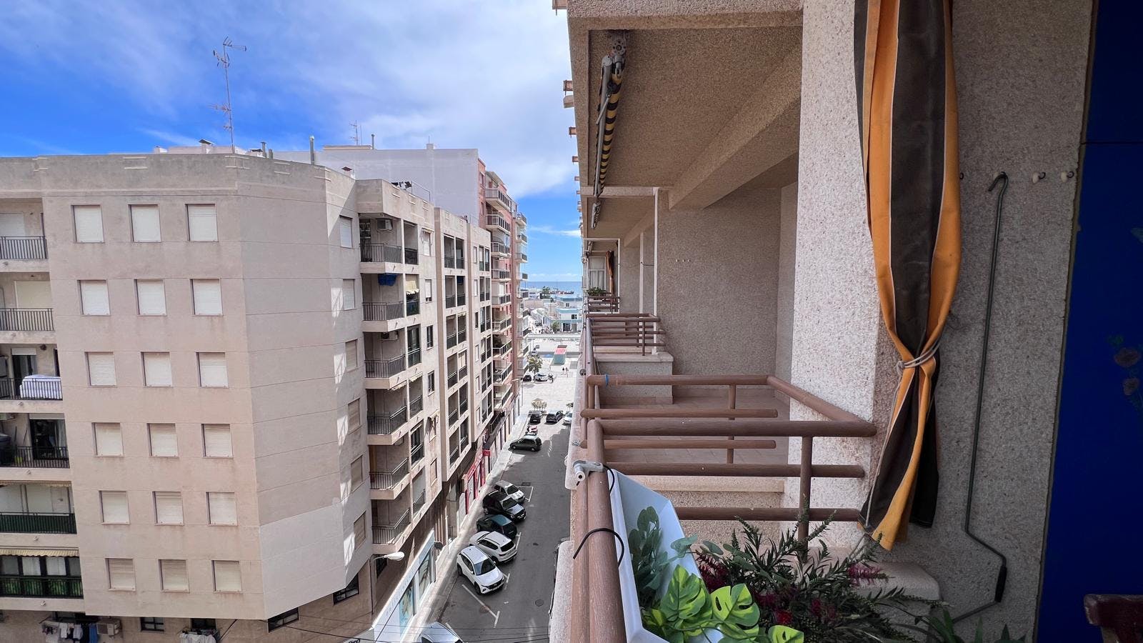 Appartement te huur voor € 650 per maand in Santa Pola, Calle Castellón