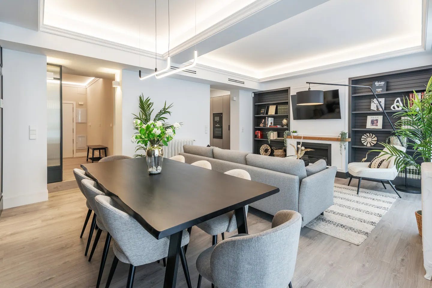 Appartement te huur voor € 800 per maand in Bologna, Via Zamboni