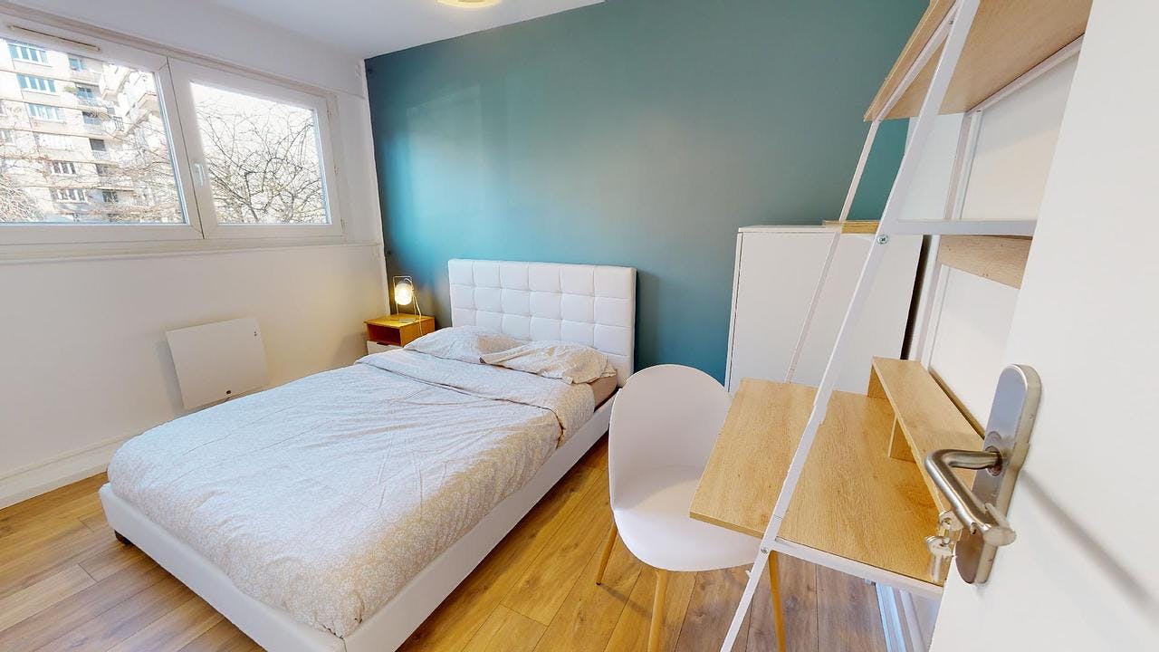 Rue Léon Jouhaux, Grenoble preview