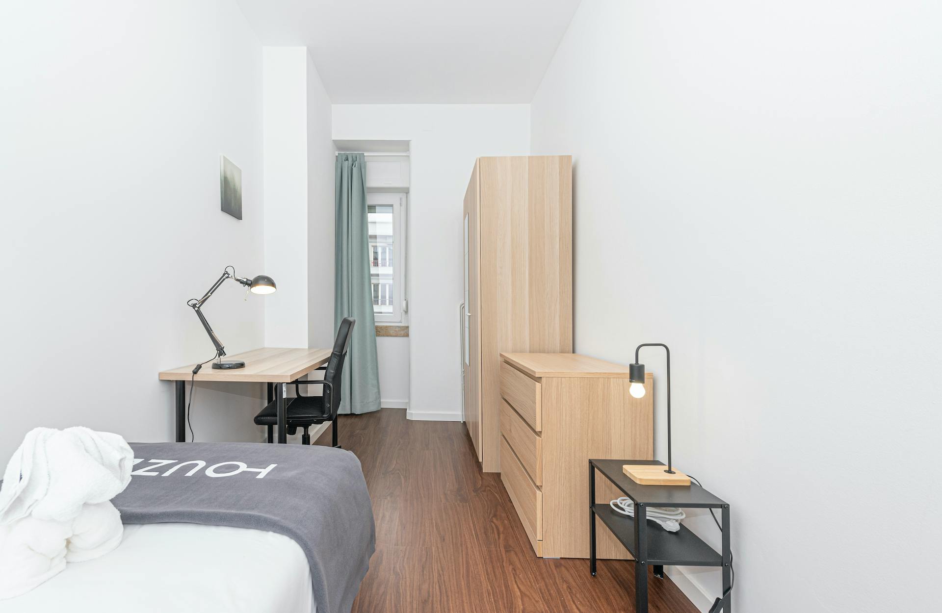 Single room Lisbon, 1 bed, 11m² — photo 2