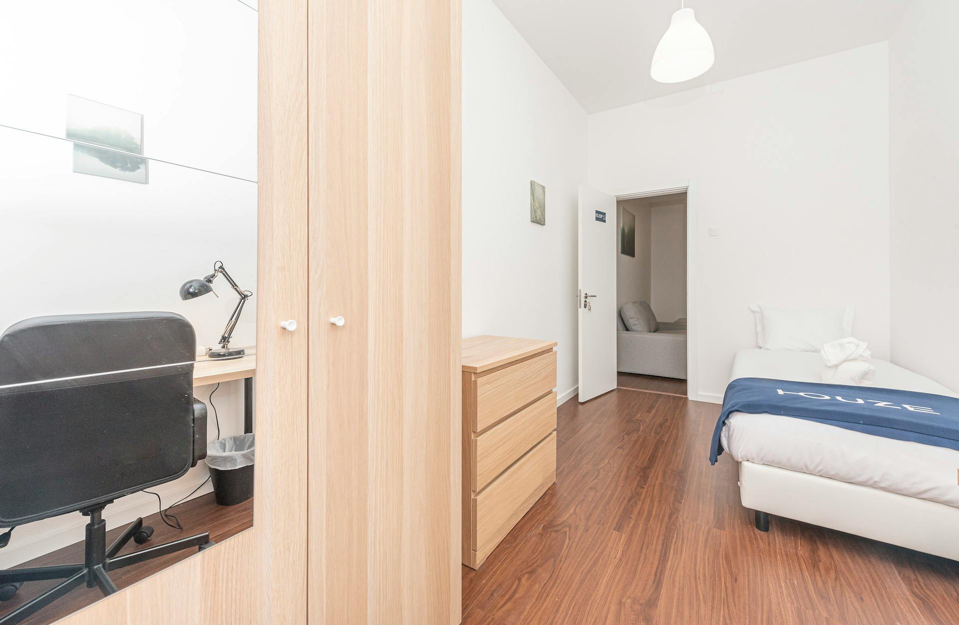 Single room Lisbon, 1 bed, 11m² — photo 3