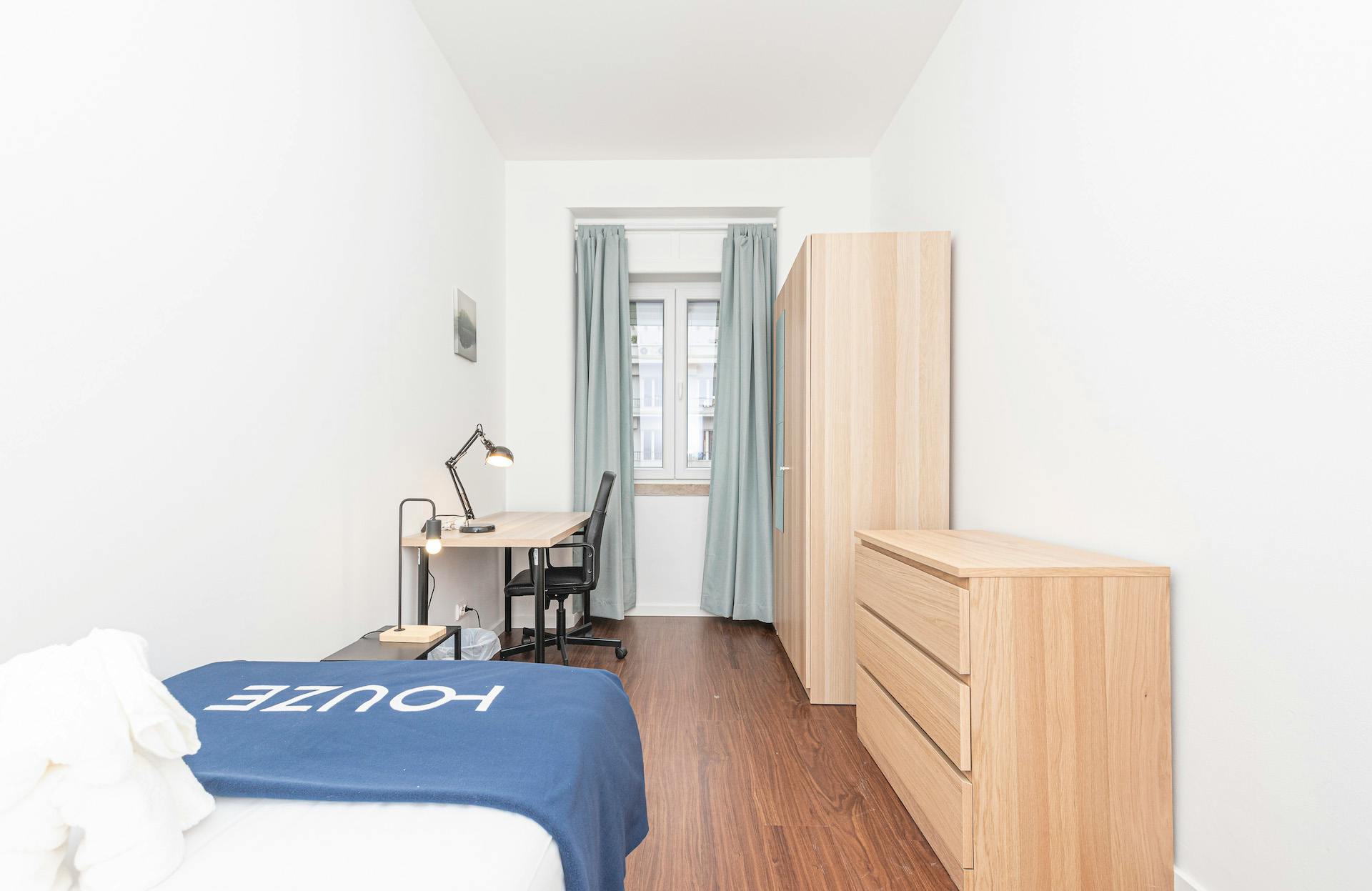 Single room Lisbon, 1 bed, 11m² — photo 2