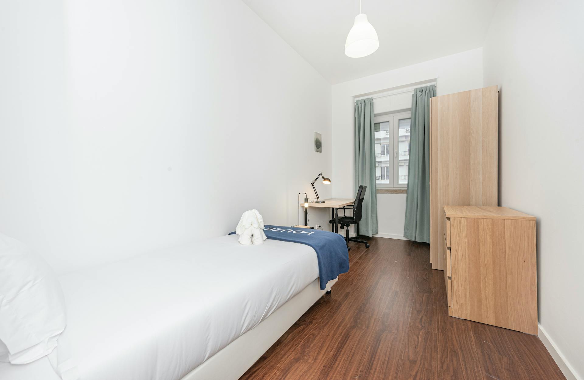 Single room Lisbon, 1 bed, 11m² — photo 1