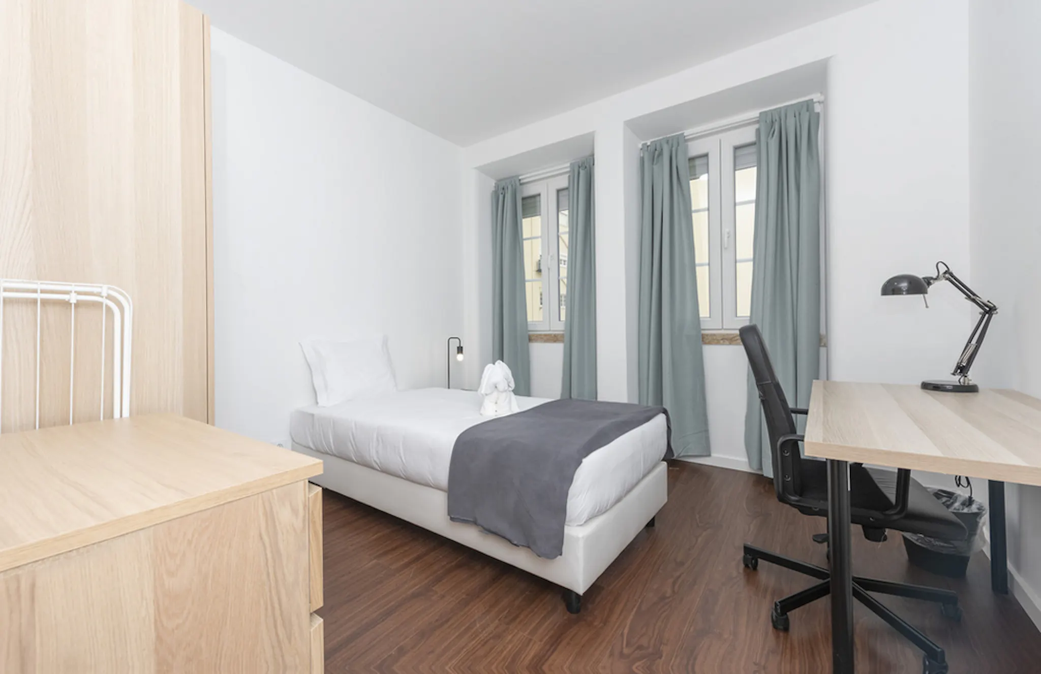 Avenida António Augusto de Aguiar, Lisbon preview