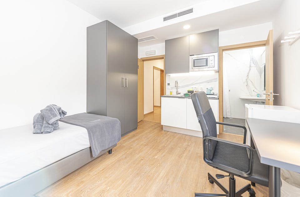 Alameda das Linhas de Torres, Lisbon preview