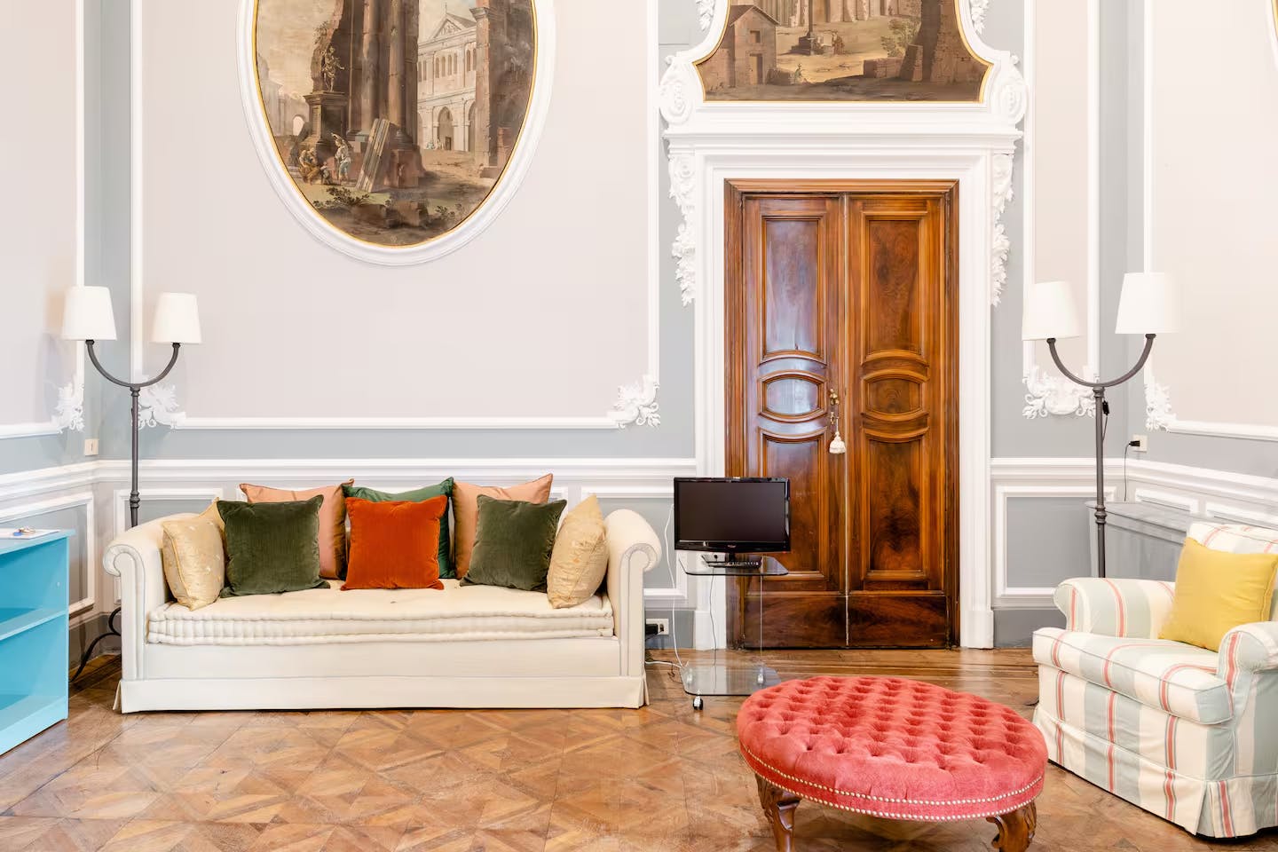 Apartment for rent for €2,650 per month in Florence, Via San Gallo