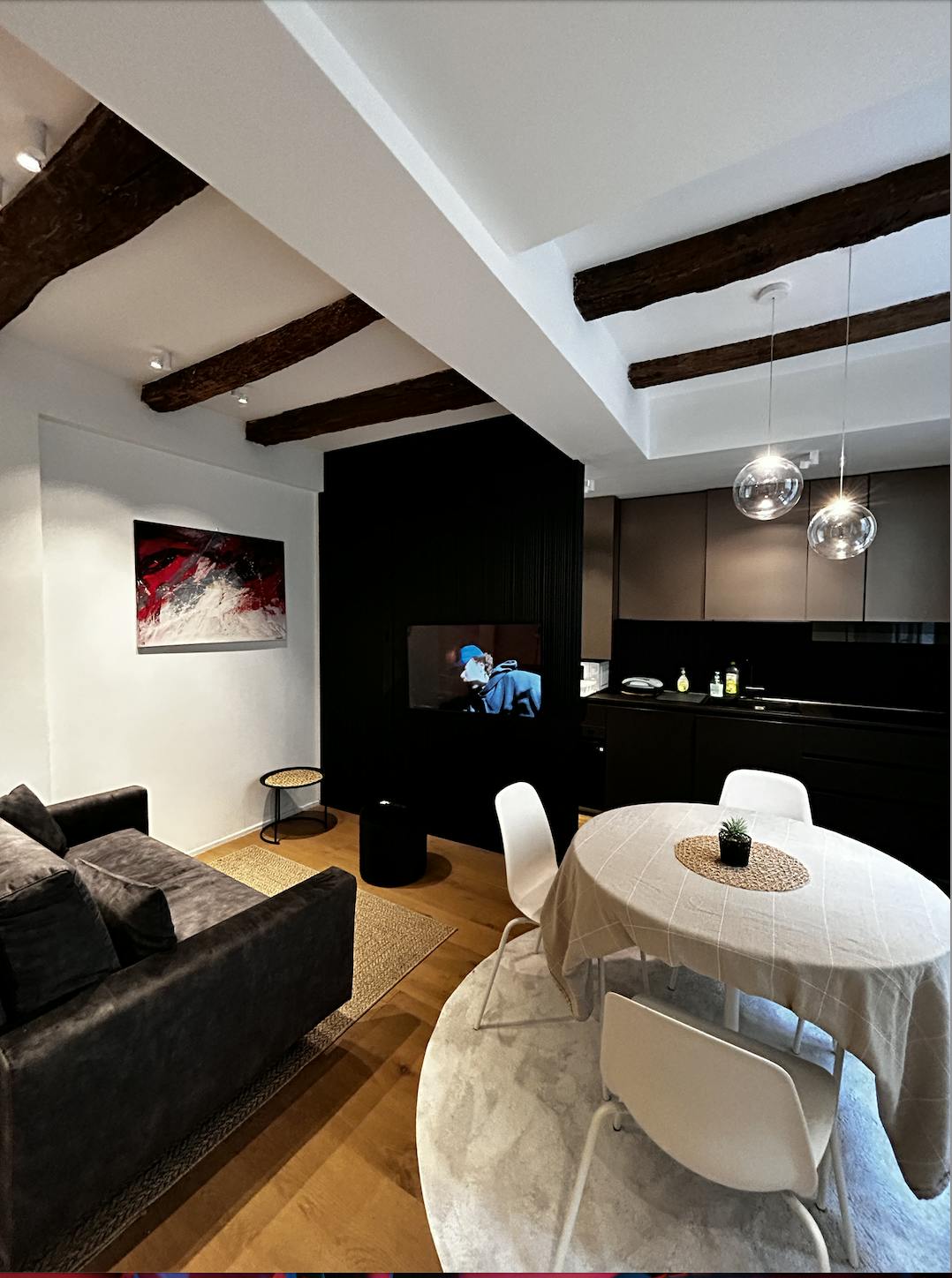 私人房间 正在以 €650 的月租出租，其位于 Bologna, Via dei Felicini