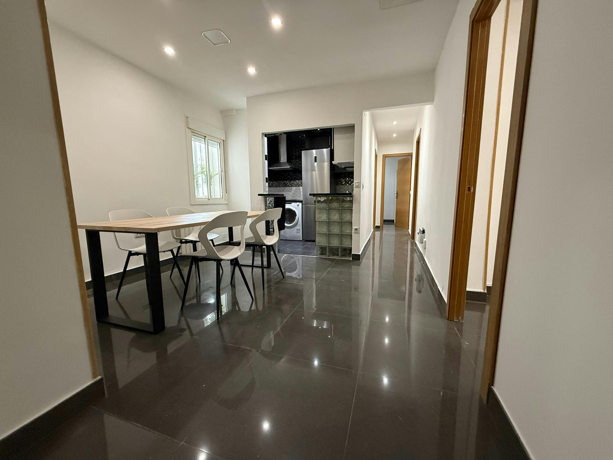 Quarto compartilhado para alugar por € 700 por mês em Madrid, Calle de los Abades