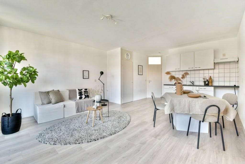 Apartment for rent for €1,500 per month in Rotterdam, Gravin Adelastraat