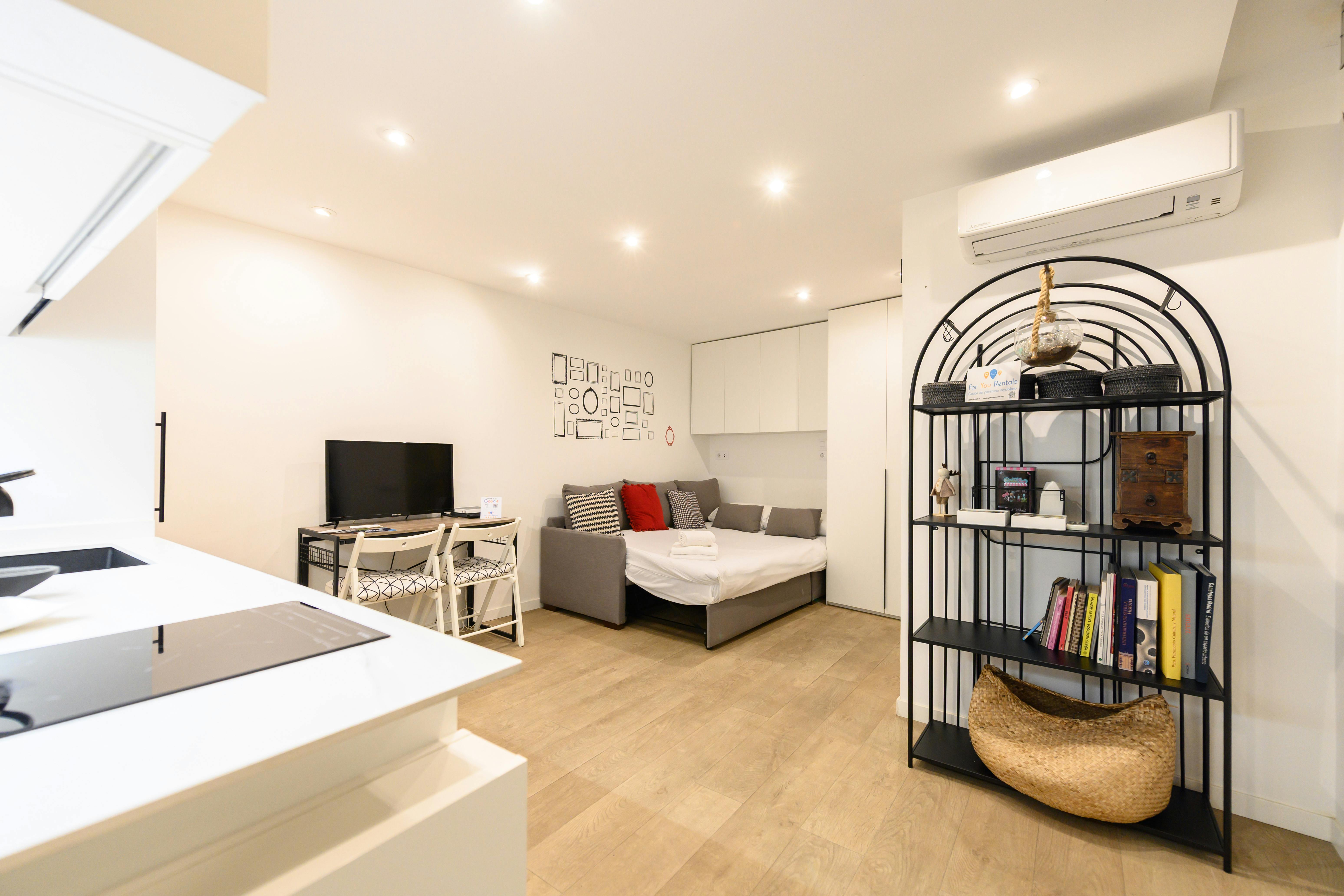 Calle del Tesoro, Madrid preview