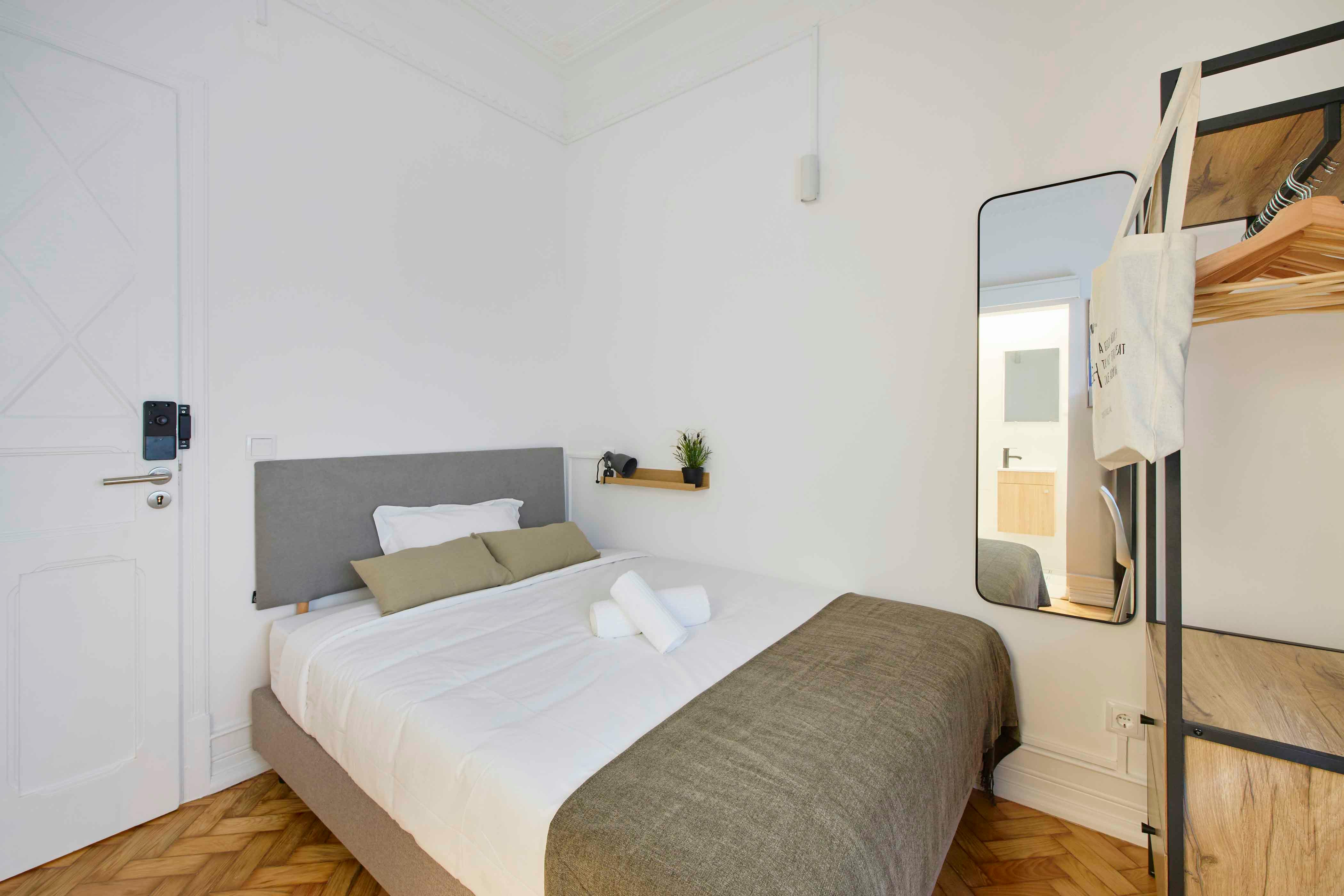 Avenida Álvares Cabral, Lisbon preview