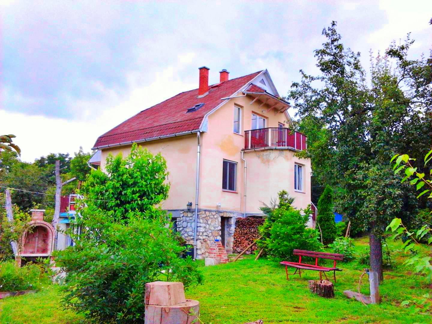 House for rent for HUF 303,370 per month in Miskolc, Katona József utca