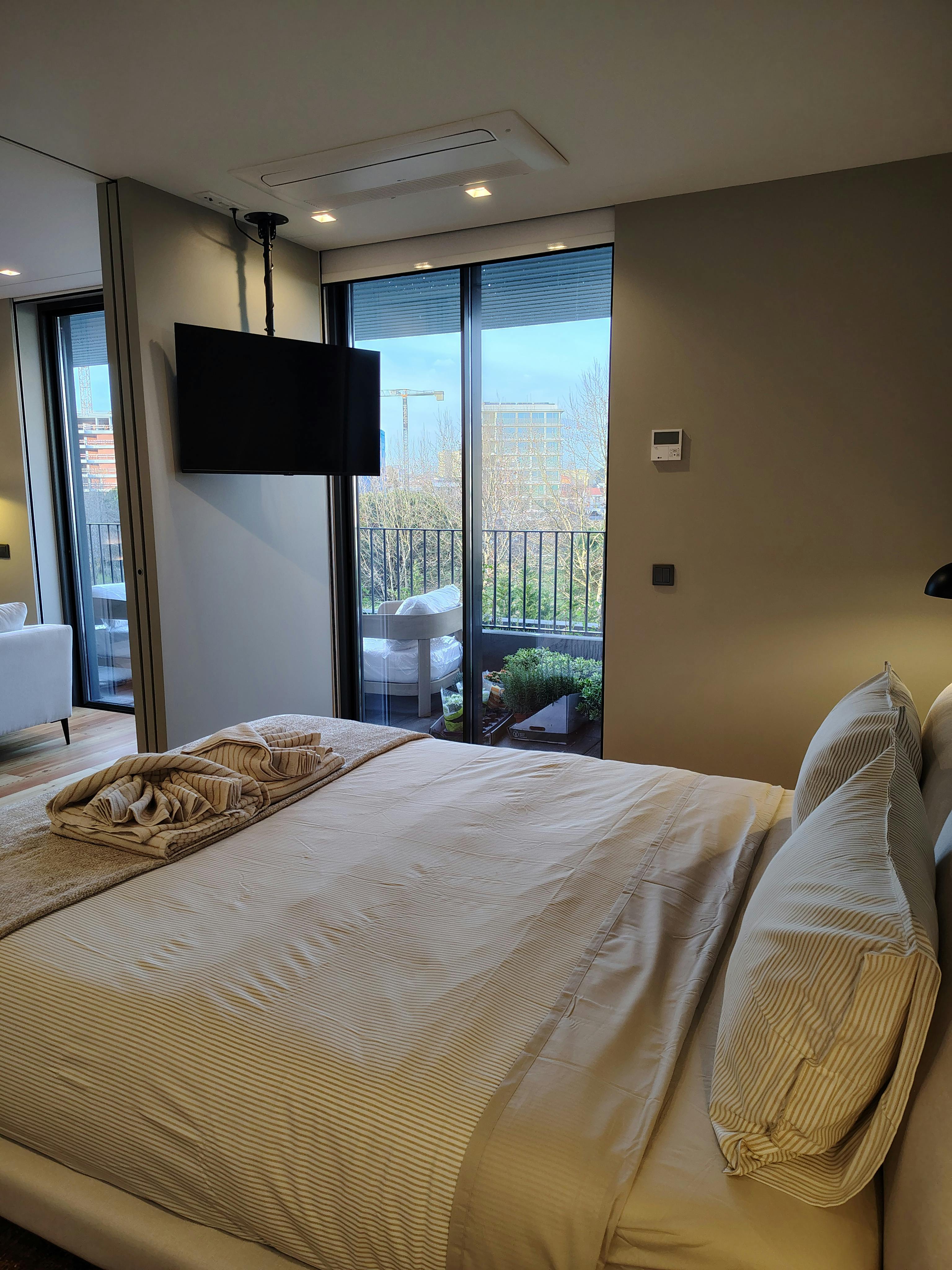 Apartment Senhora Da Hora, 1 bed — photo 9