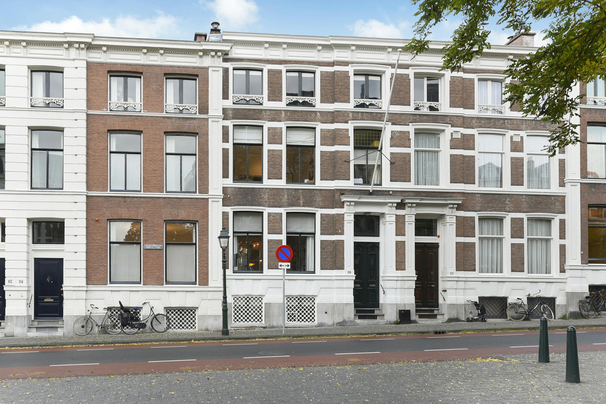 House for rent for €4,900 per month in The Hague, Bankastraat