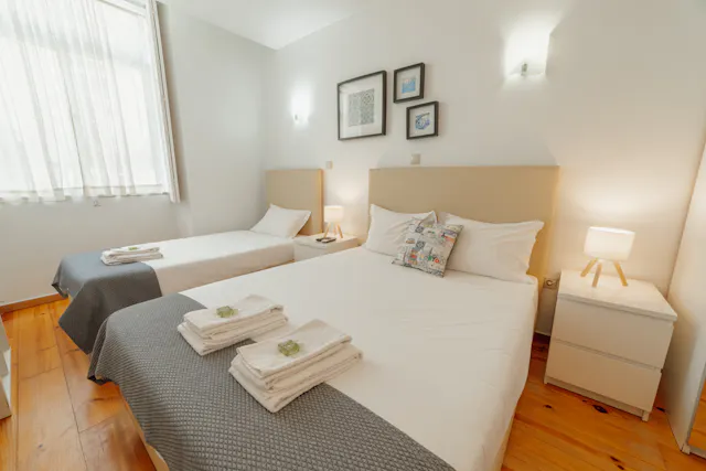 1-Bedroom Building in Rua de Santa Catarina, Porto (1683378) room image 2