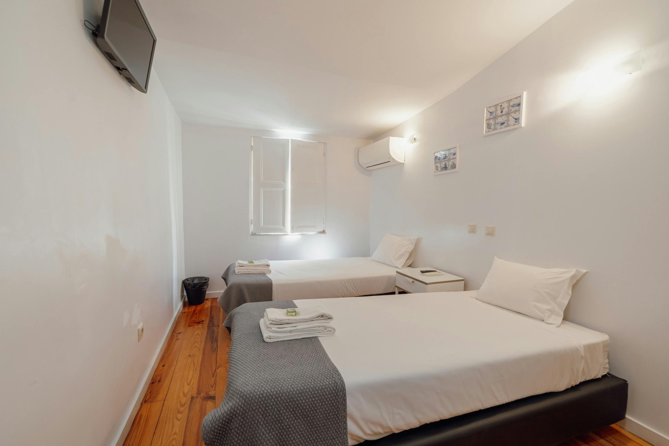 Apartment Porto, 1 bed — photo 1