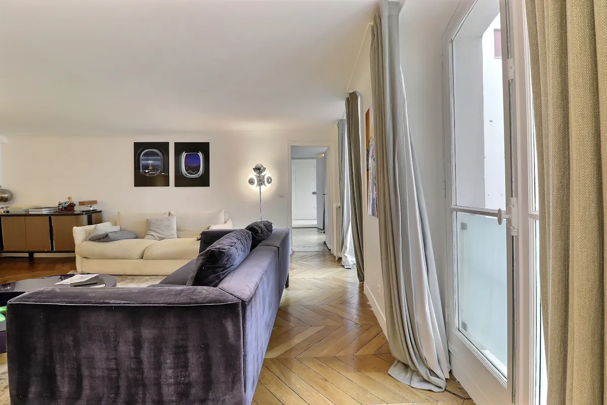 1-Bedroom Apartment in Avenue Montaigne, Paris (1683392) ROOM