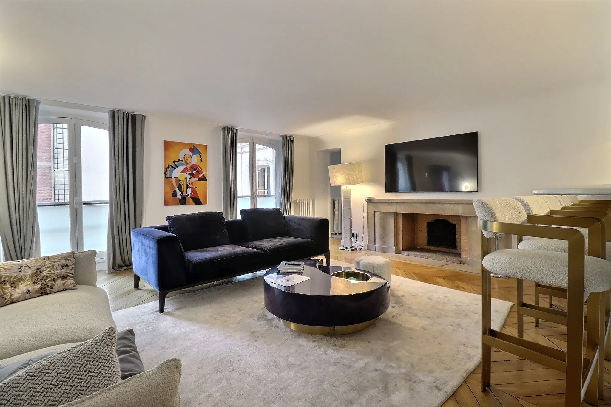 1-Bedroom Apartment in Avenue Montaigne, Paris (1683392) ROOM 1