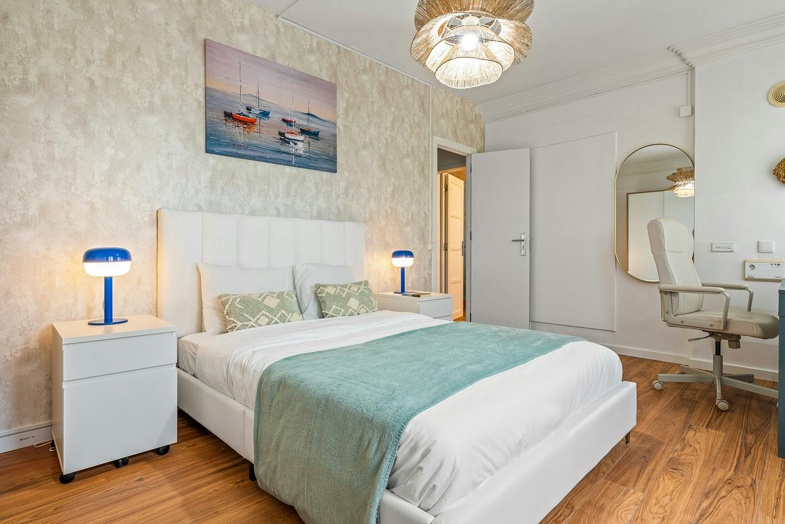 preview gallery tile