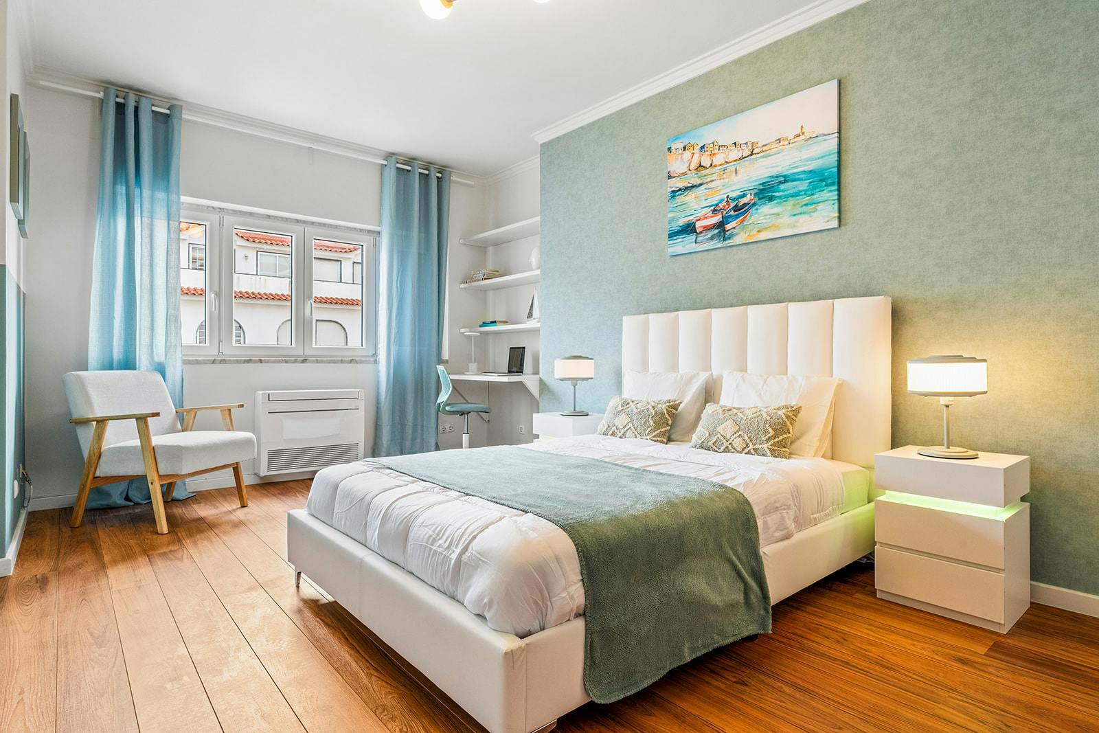 Private room for rent for €505 per month in Oeiras, Rua Associação Desportiva de Oeiras