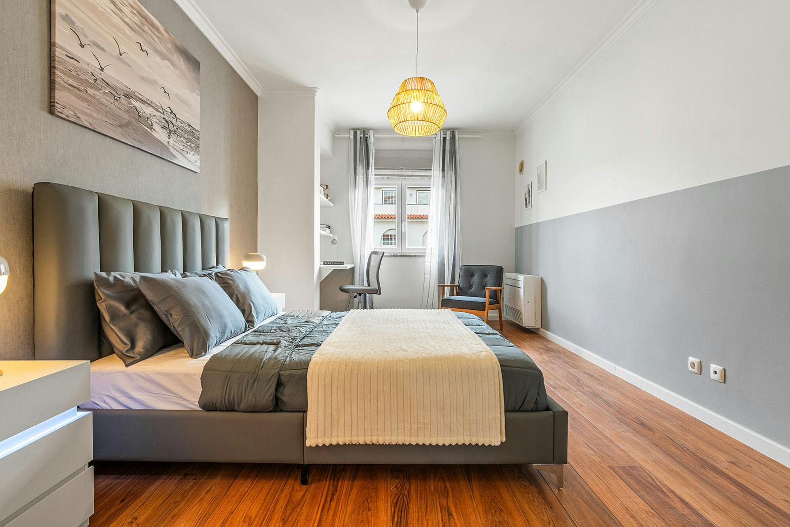 Private room for rent for €555 per month in Oeiras, Rua Associação Desportiva de Oeiras