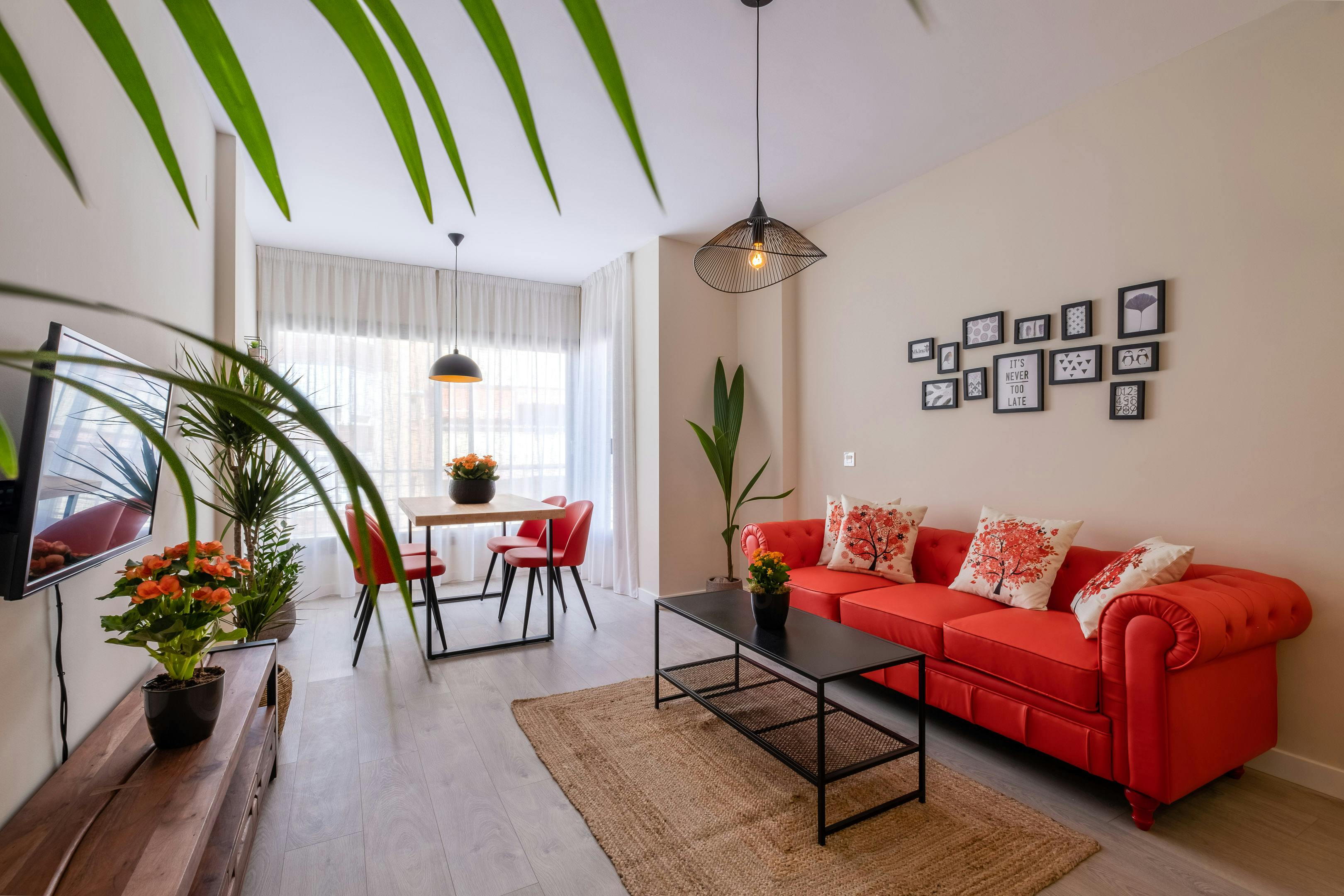 Appartement te huur voor € 2.000 per maand in Málaga, Calle Don Juan de Austria