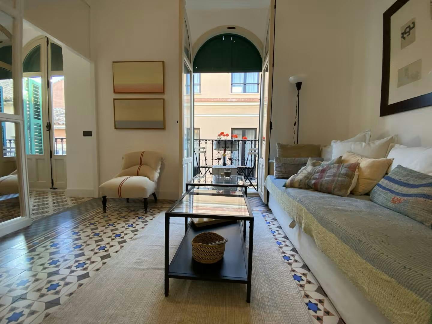 preview gallery tile