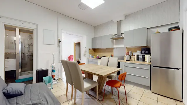 Private room in Rue Godefroy Cavaignac, Lille (1683519) room image 2