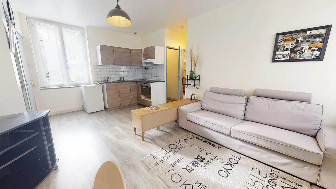 Apartamento para alugar por € 527 por mês em Saint-Étienne, Rue des Frères Chappe