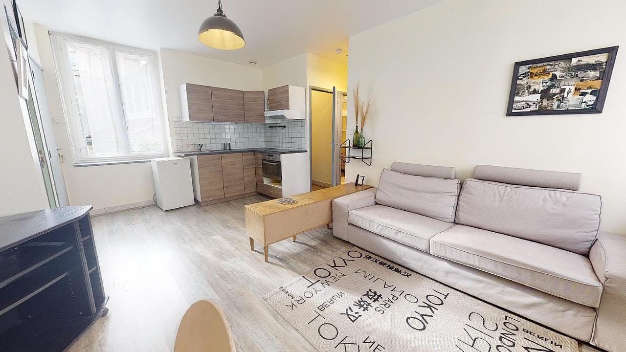 Квартира сдается в аренду за 527 € в месяц в Saint-Étienne, Rue des Frères Chappe