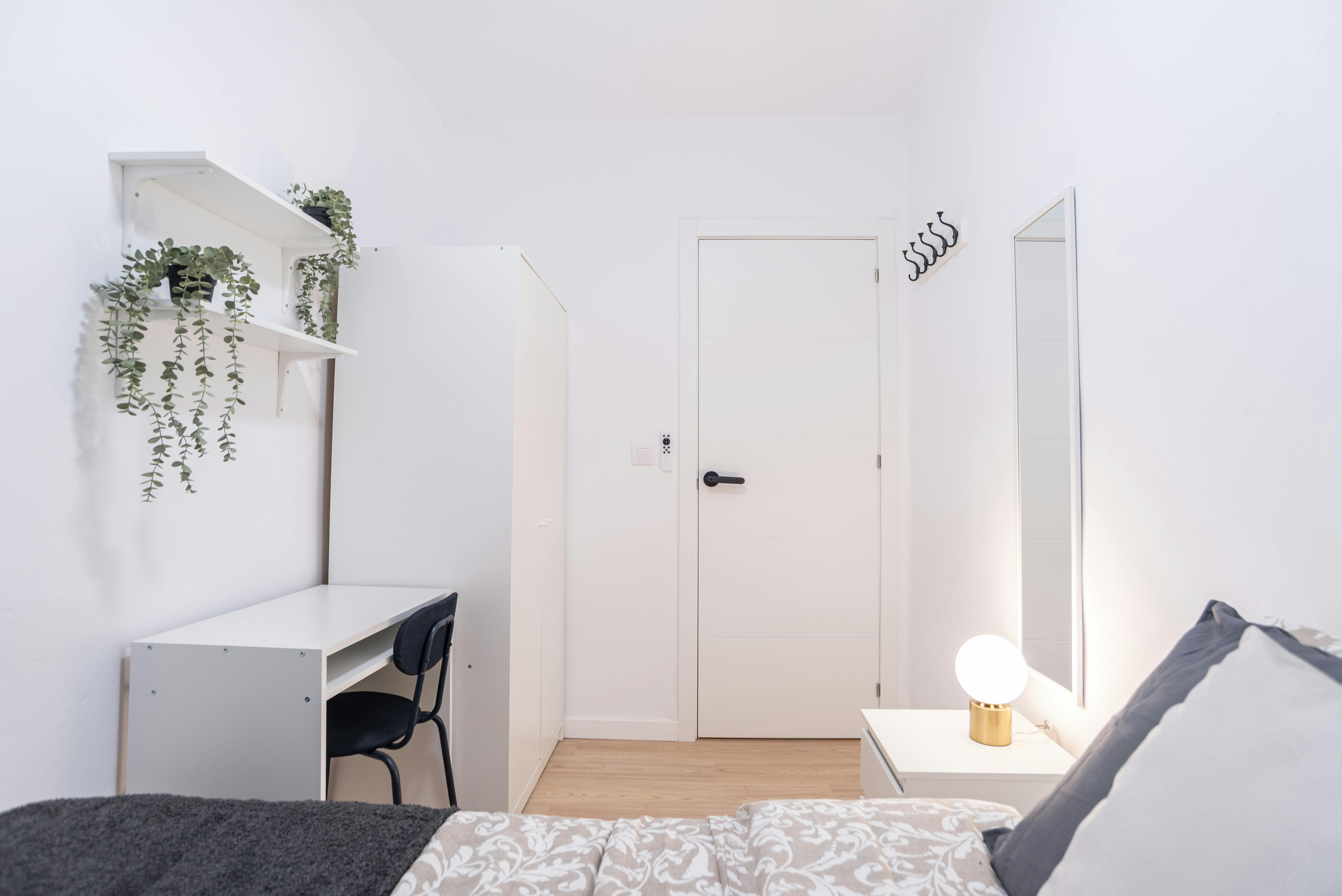 Single room Catarroja, 1 bed, 6m² — photo 25