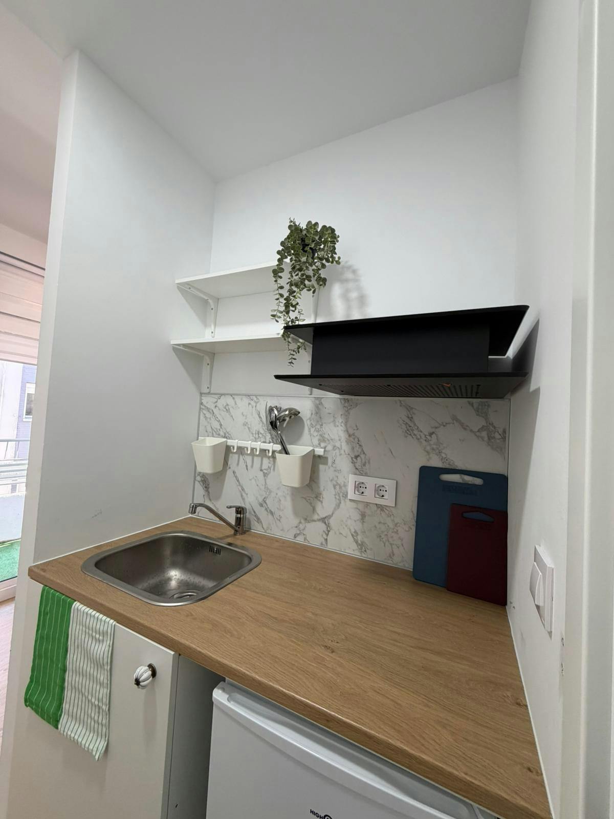 Single room Catarroja, 1 bed, 12m² — photo 7