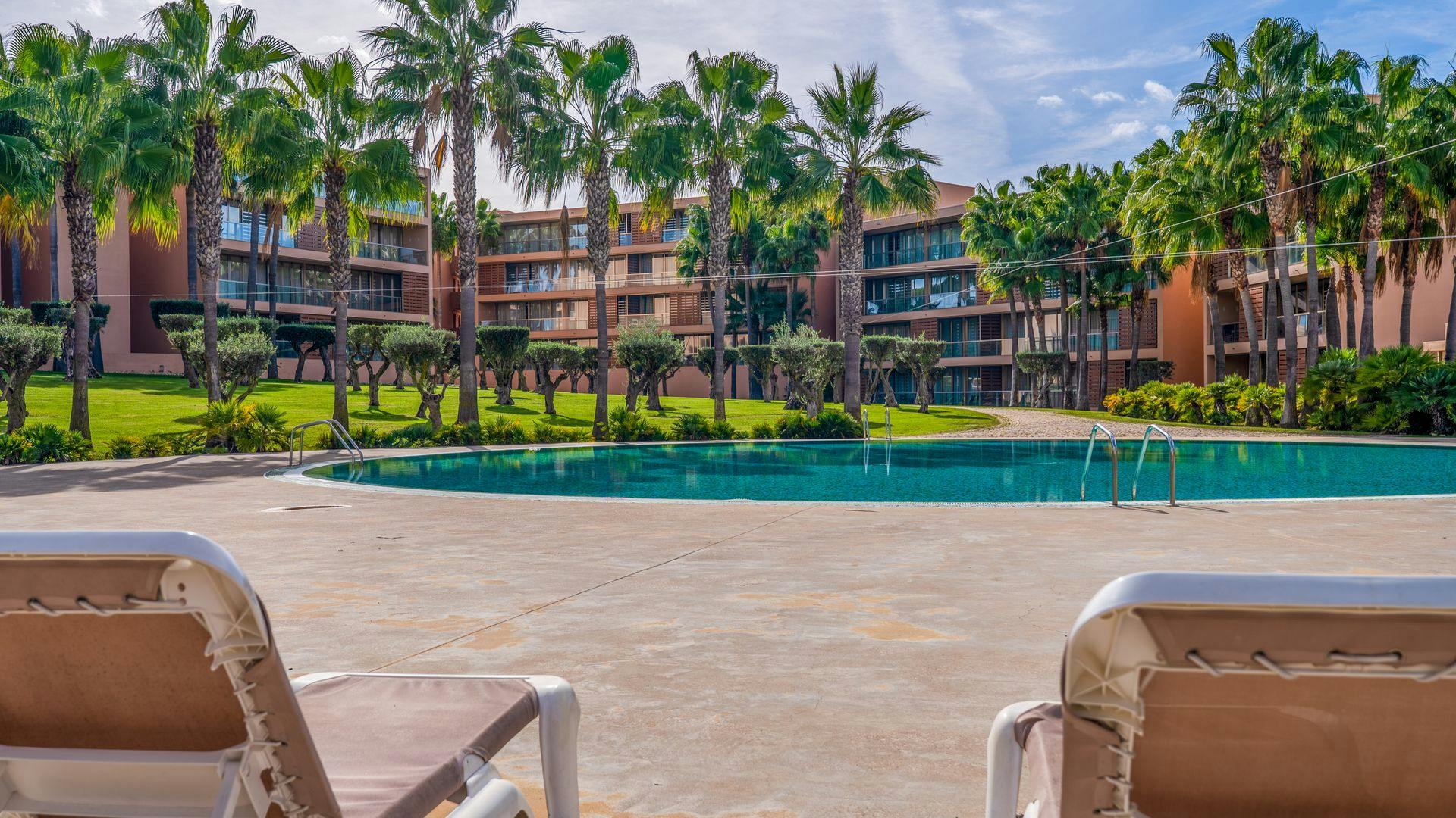 Apartamento para alugar por € 4.755 por mês em Guia, Estrada dos Salgados