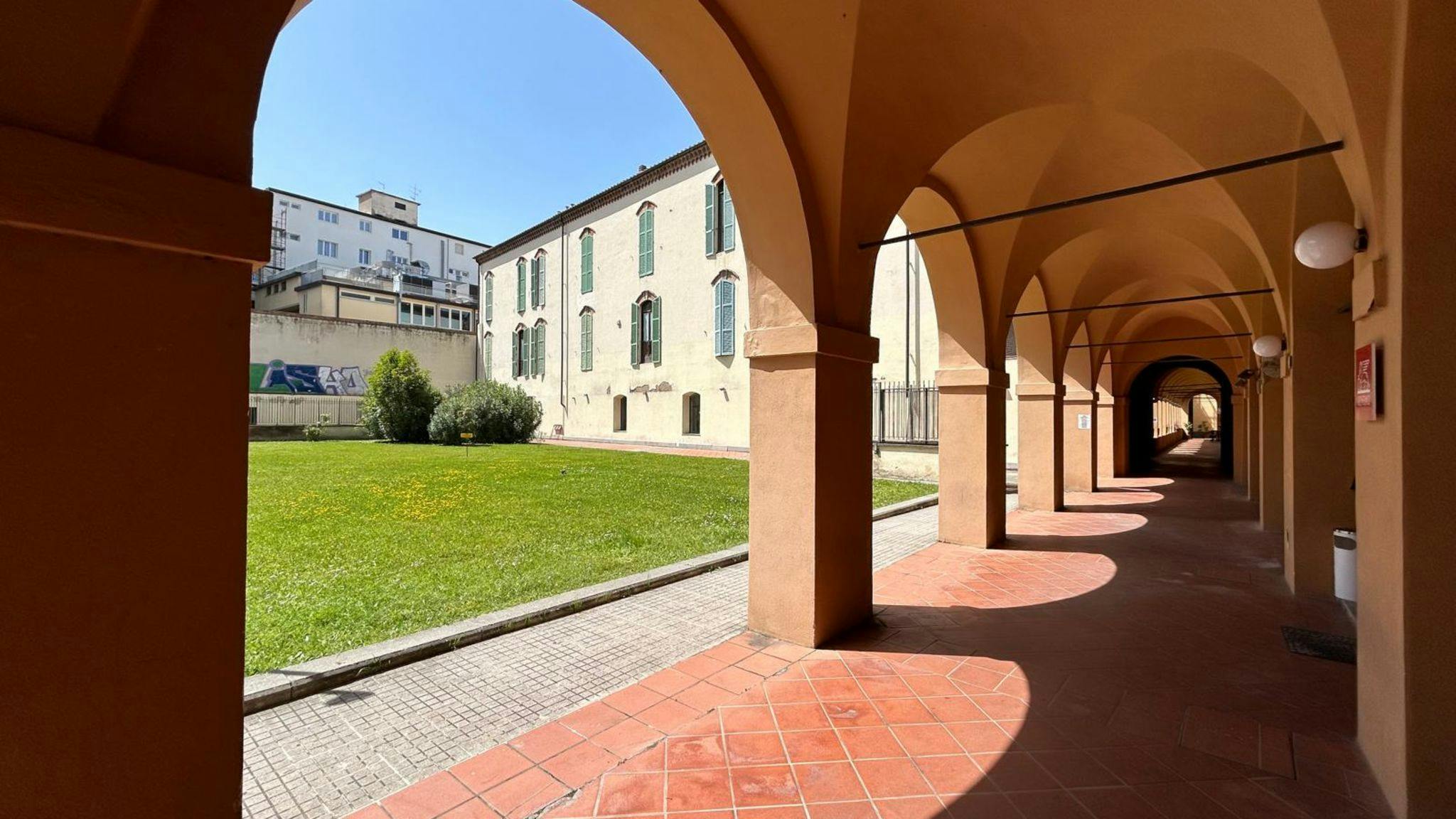 Apartment for rent for €1 per month in Pisa, Via Filippo Turati