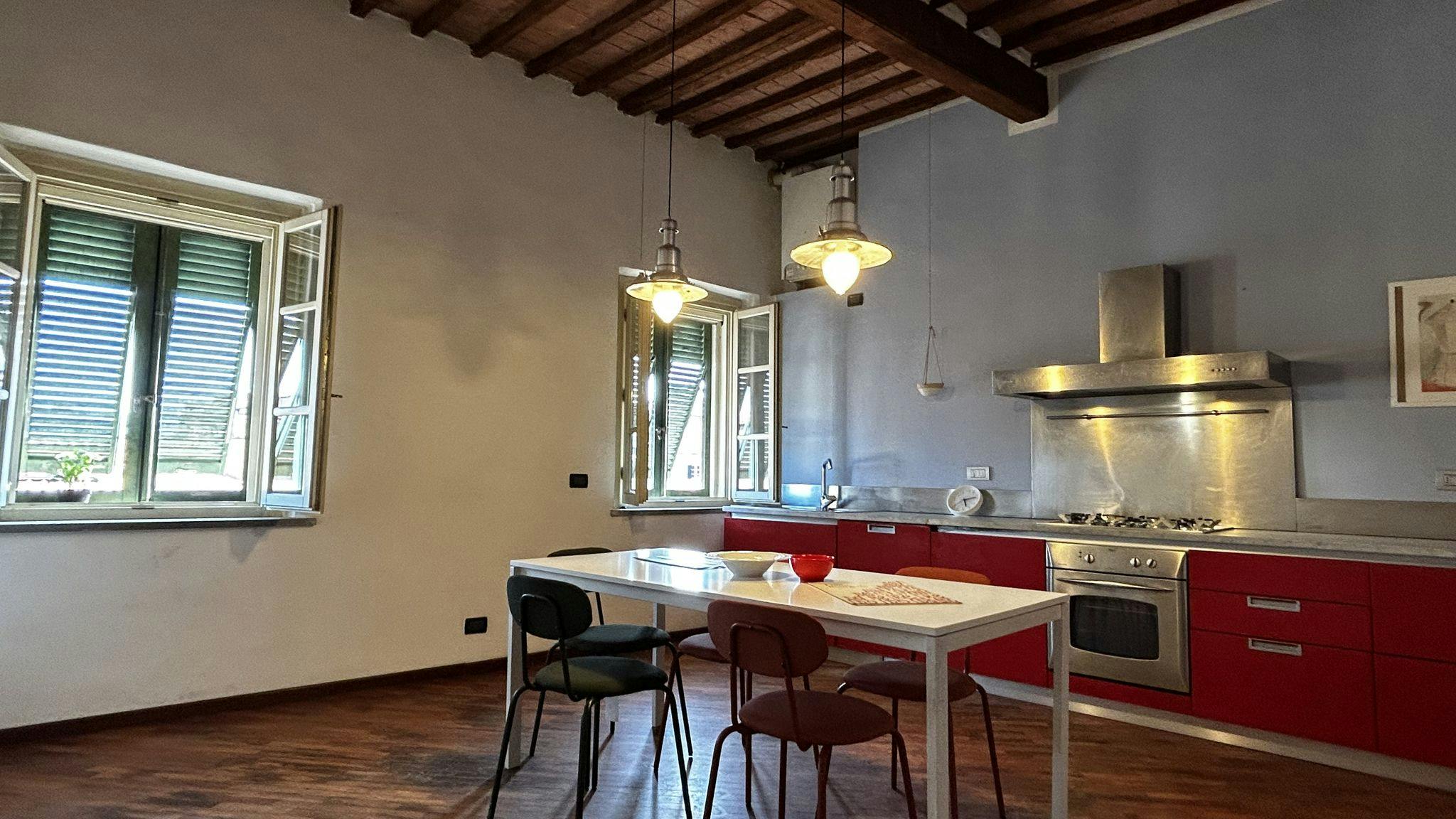 Apartament de închiriat pentru 1 EUR pe lună în Pisa, Via Tavoleria