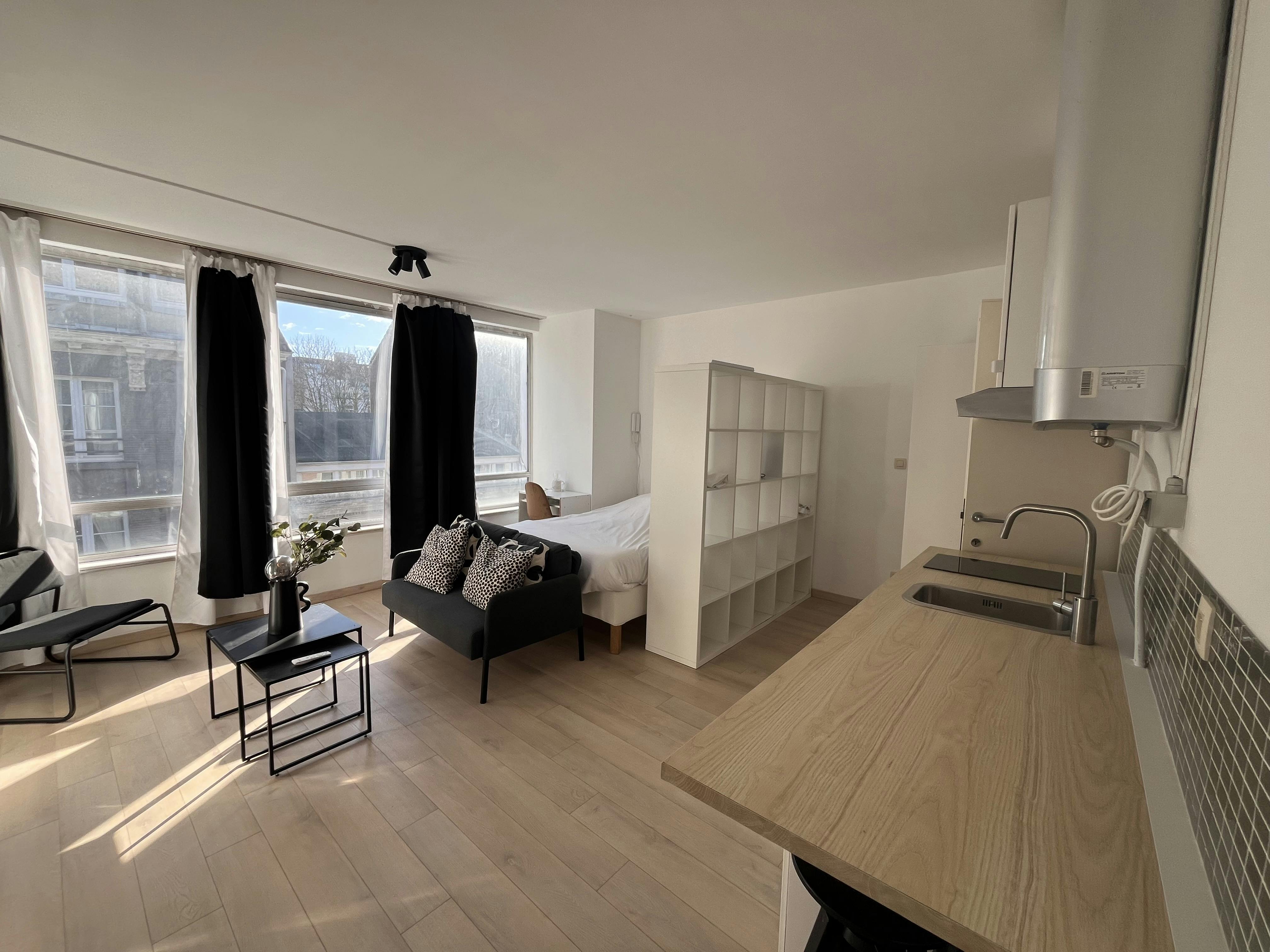 Studio zu mieten für 875 € pro Monat in Saint-Gilles, Rue Jourdan
