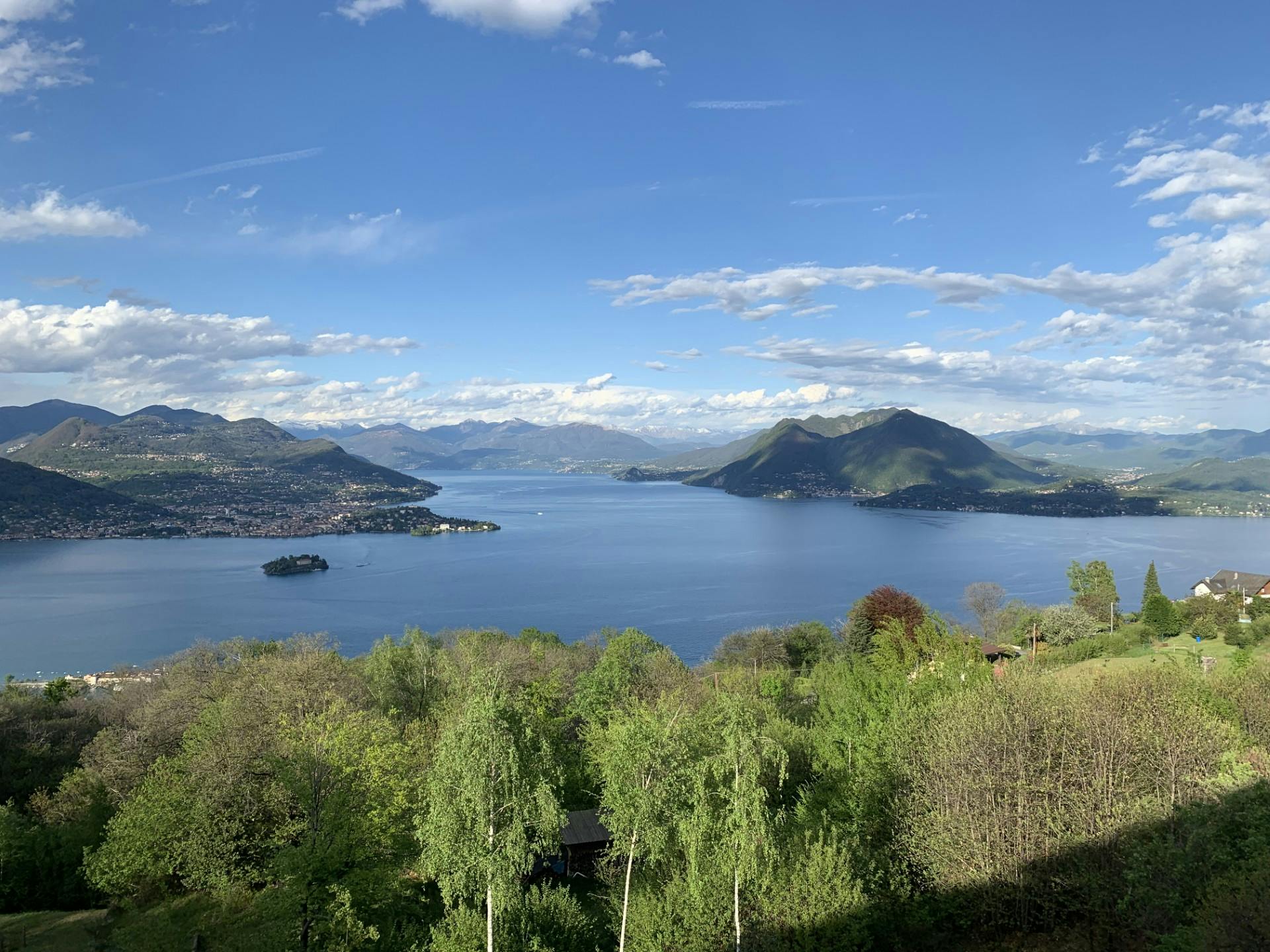 Apartament de închiriat pentru 2.000 EUR pe lună în Stresa, Via Mottarone