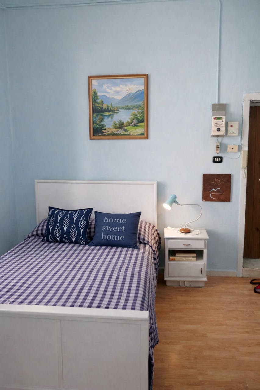 House for rent for €550 per month in Naples, Piazzetta San Giovanni in Porta