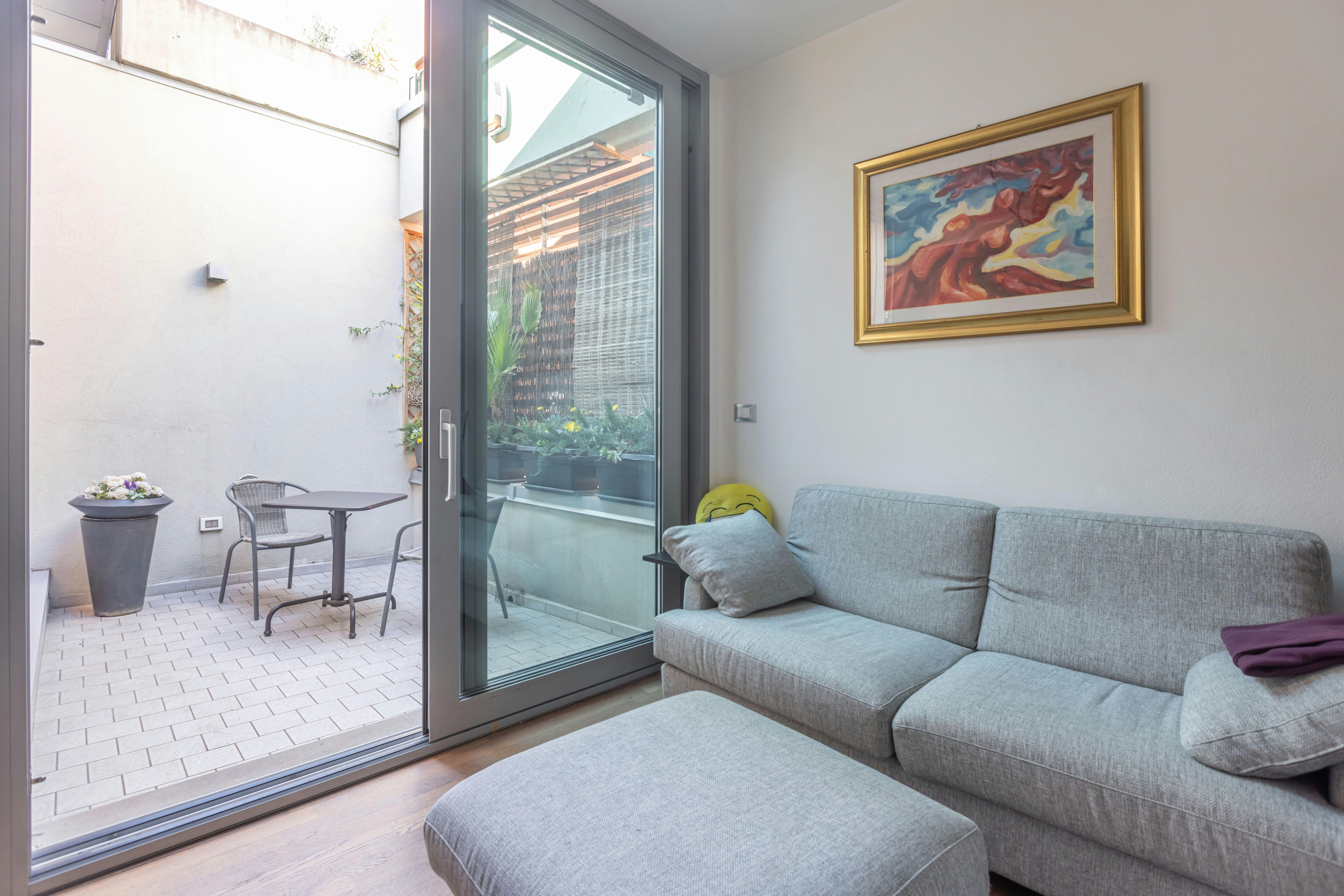 Apartment Rome, 1 bed — photo 2