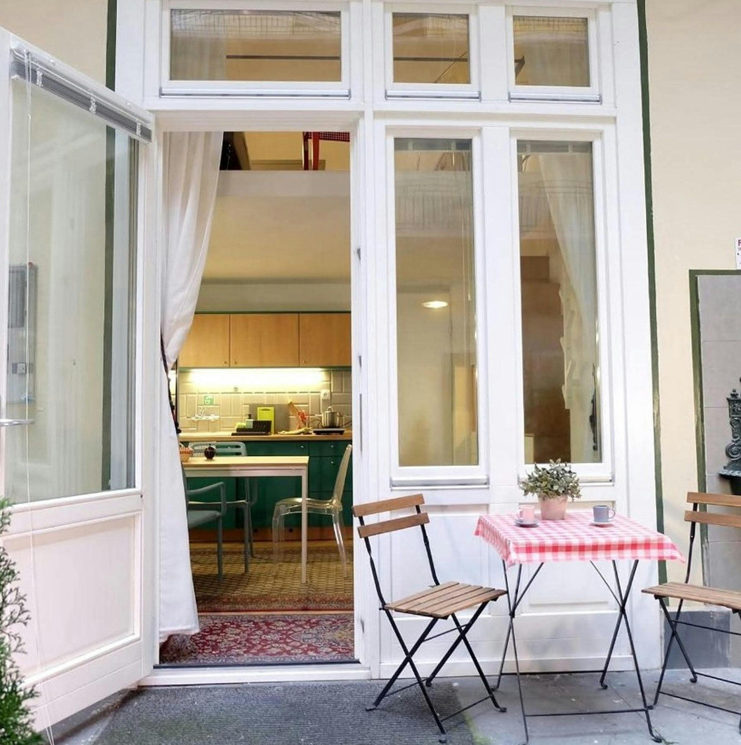 公寓 正在以 HUF 269,230 的月租出租，其位于 Budapest, Zoltán utca