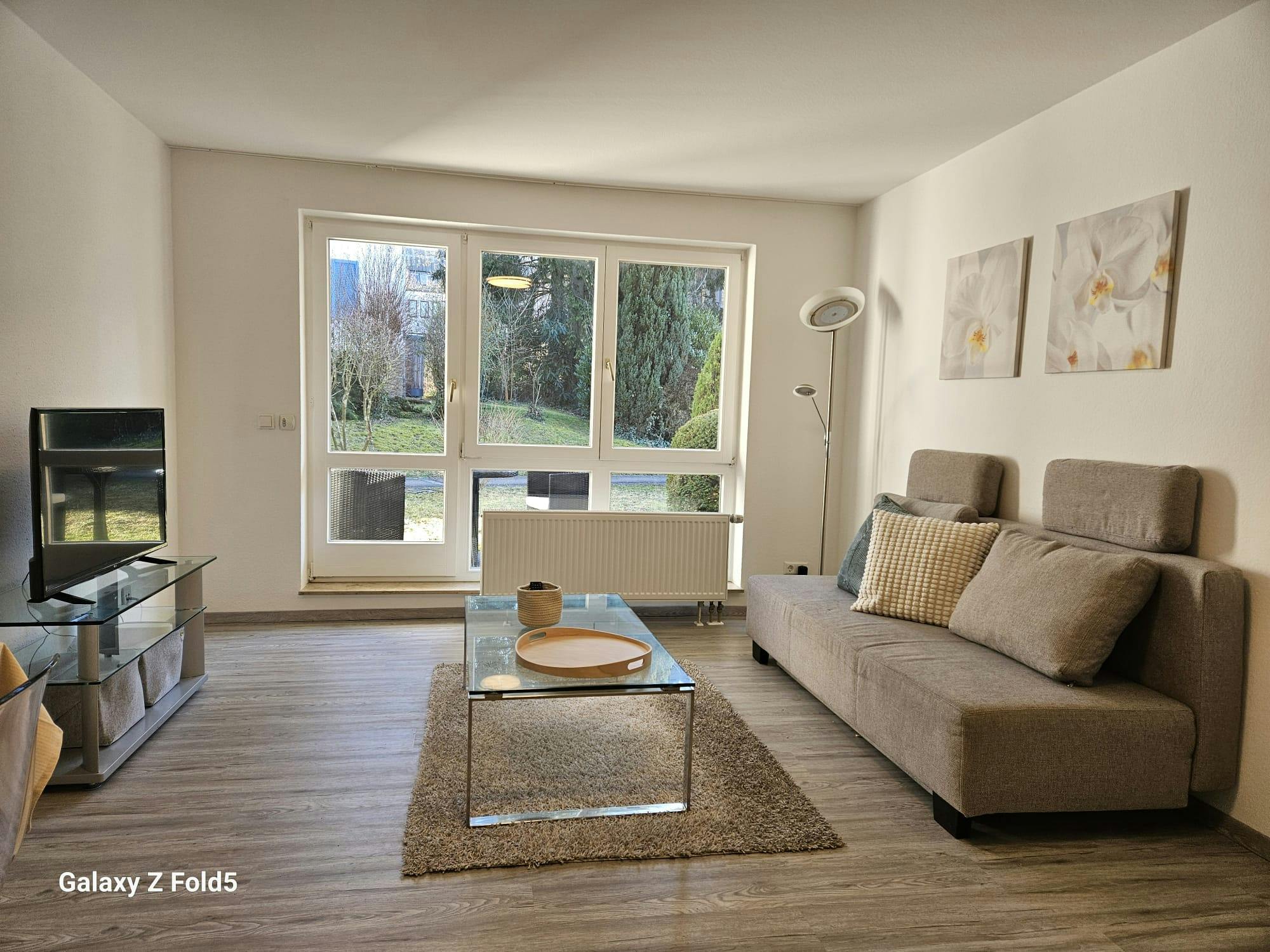 Apartment for rent for €1,280 per month in Stuttgart, Heinestraße