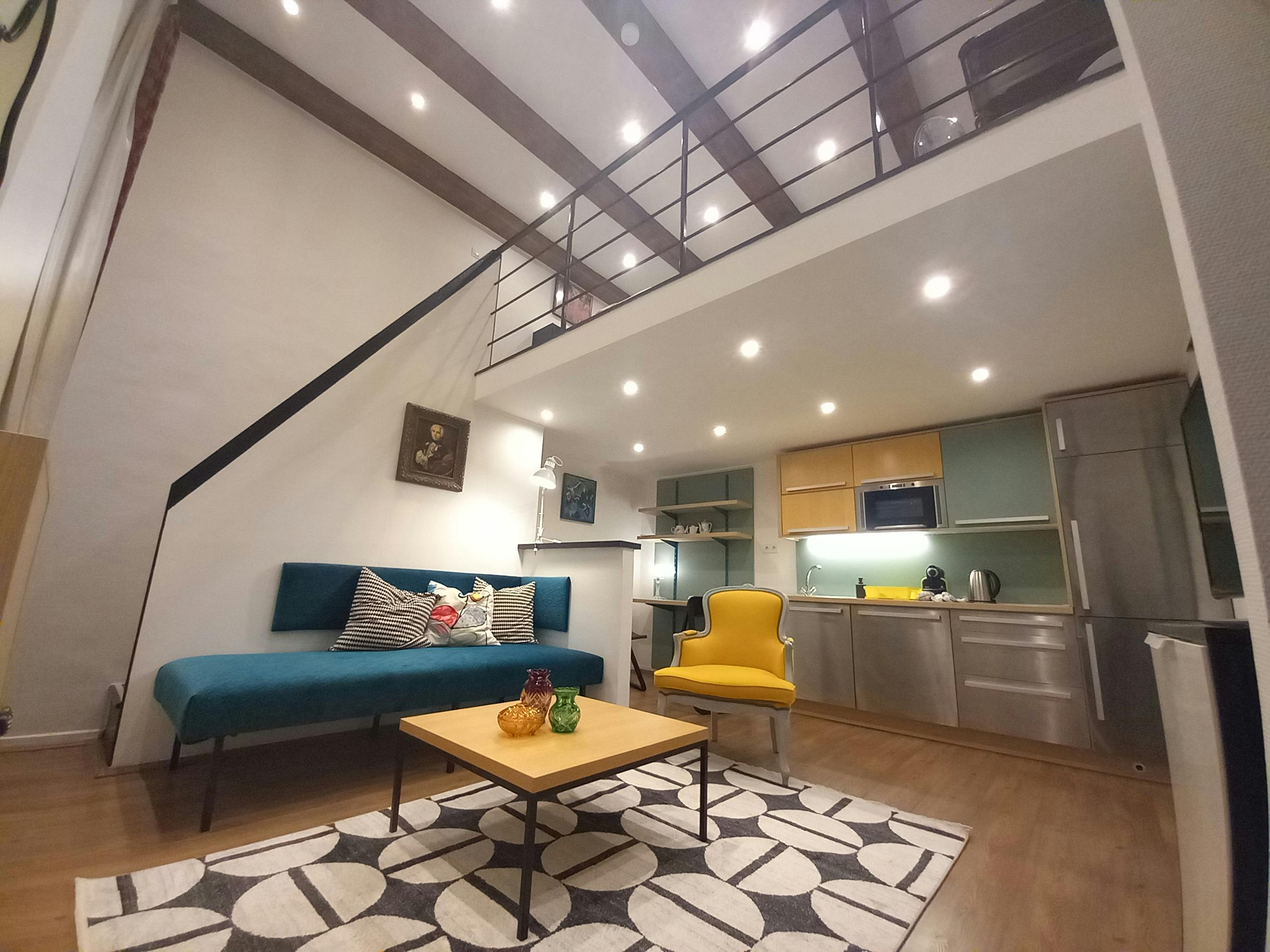 Apartment for rent for HUF 303,845 per month in Budapest, Lázár utca