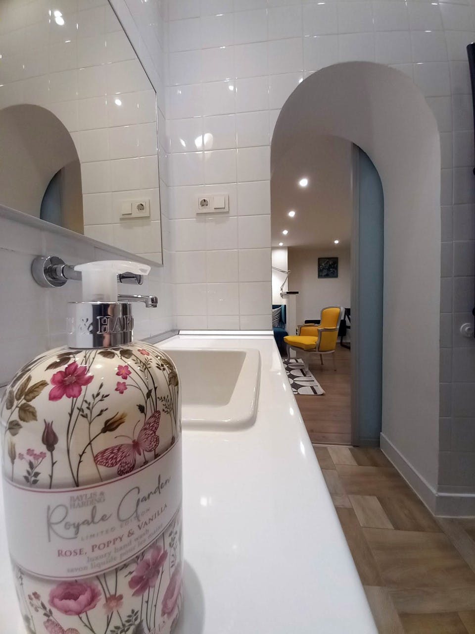 preview gallery tile