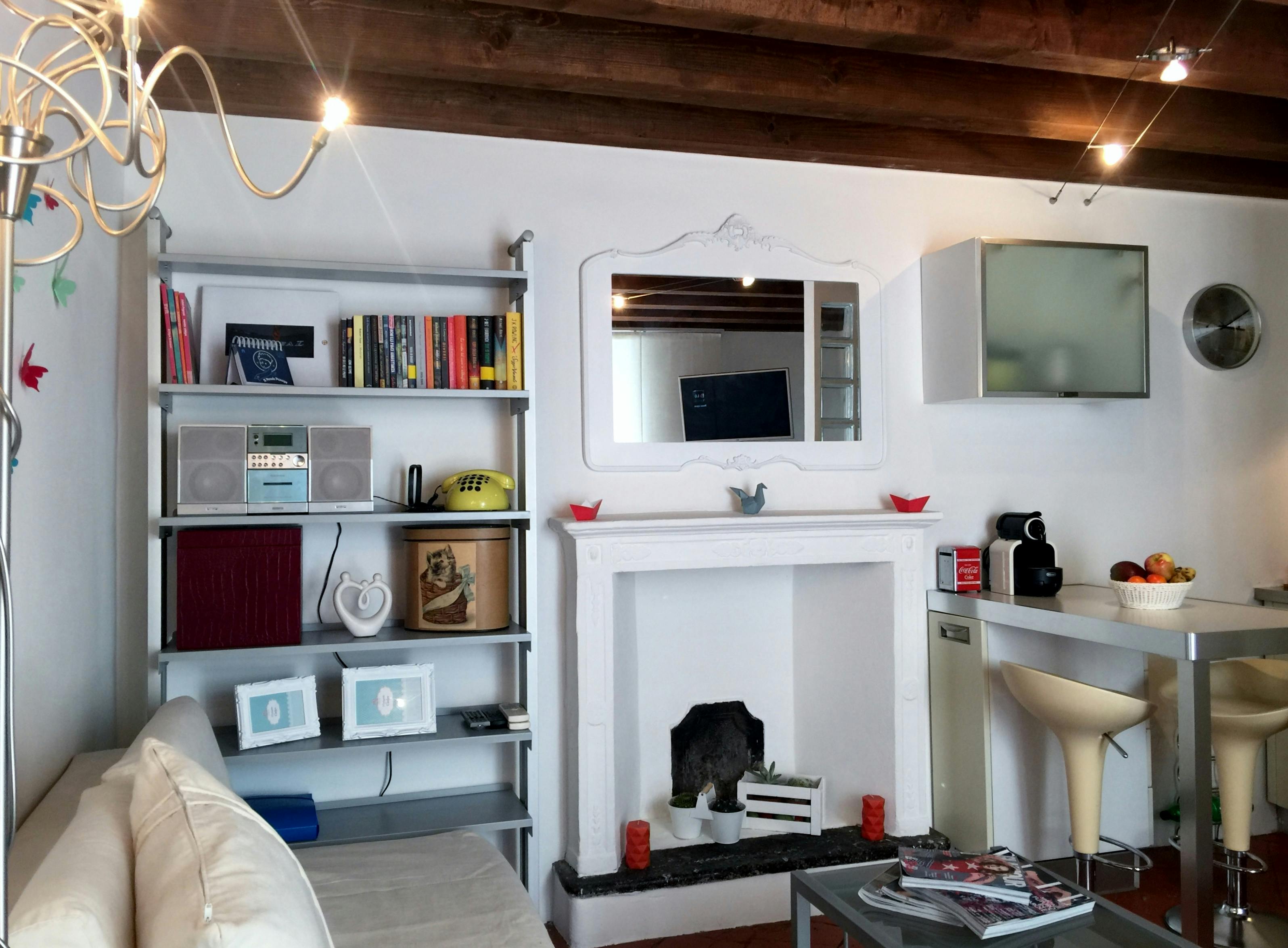 Apartment Milan, 1 bed — photo 1