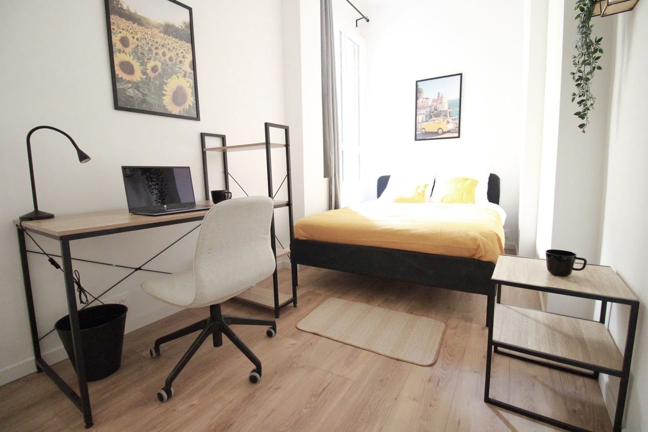 Отдельная комната сдается в аренду за 690 € в месяц в Nice, Rue d'Italie