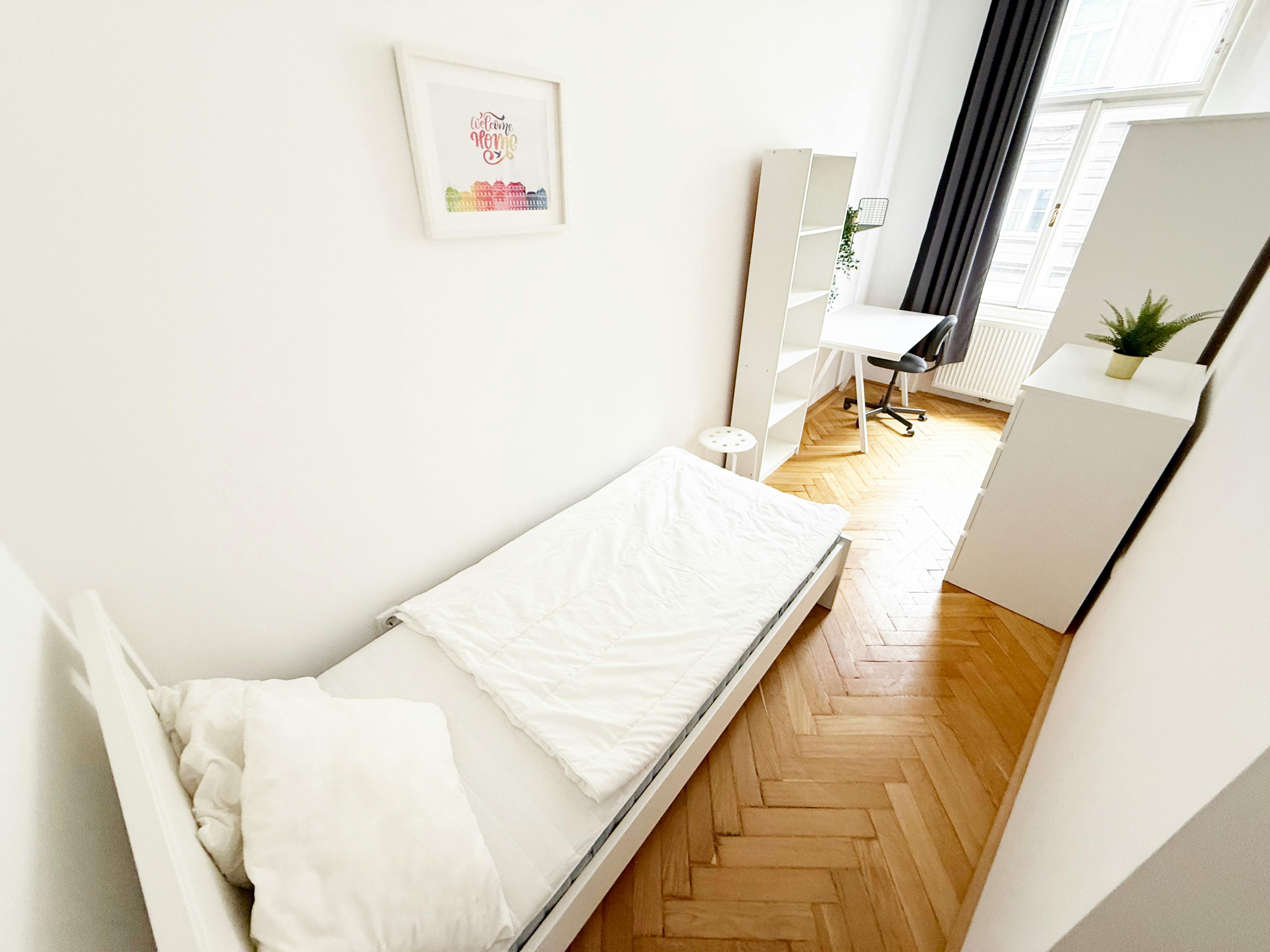Single room Vienna, 1 bed, 13m² — photo 1