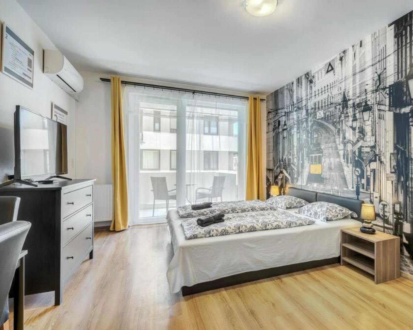 Studio for rent for HUF 376,220 per month in Budapest, Corvin sétány