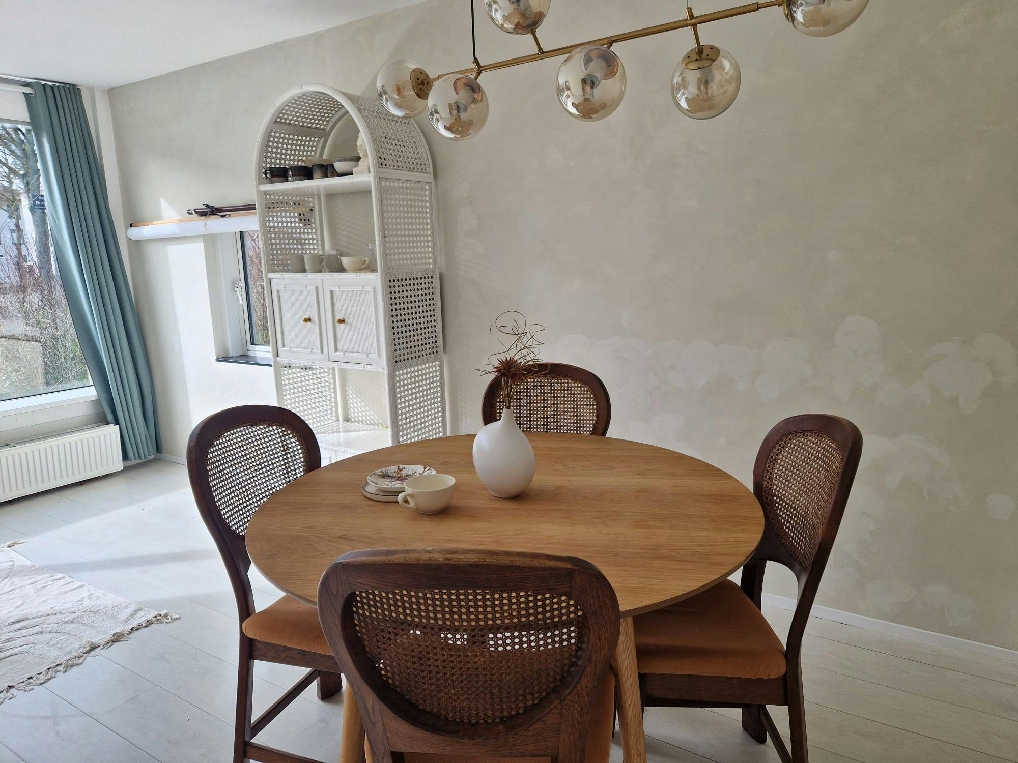 Apartment for rent for €1,575 per month in Dordrecht, Anna van Burenstraat